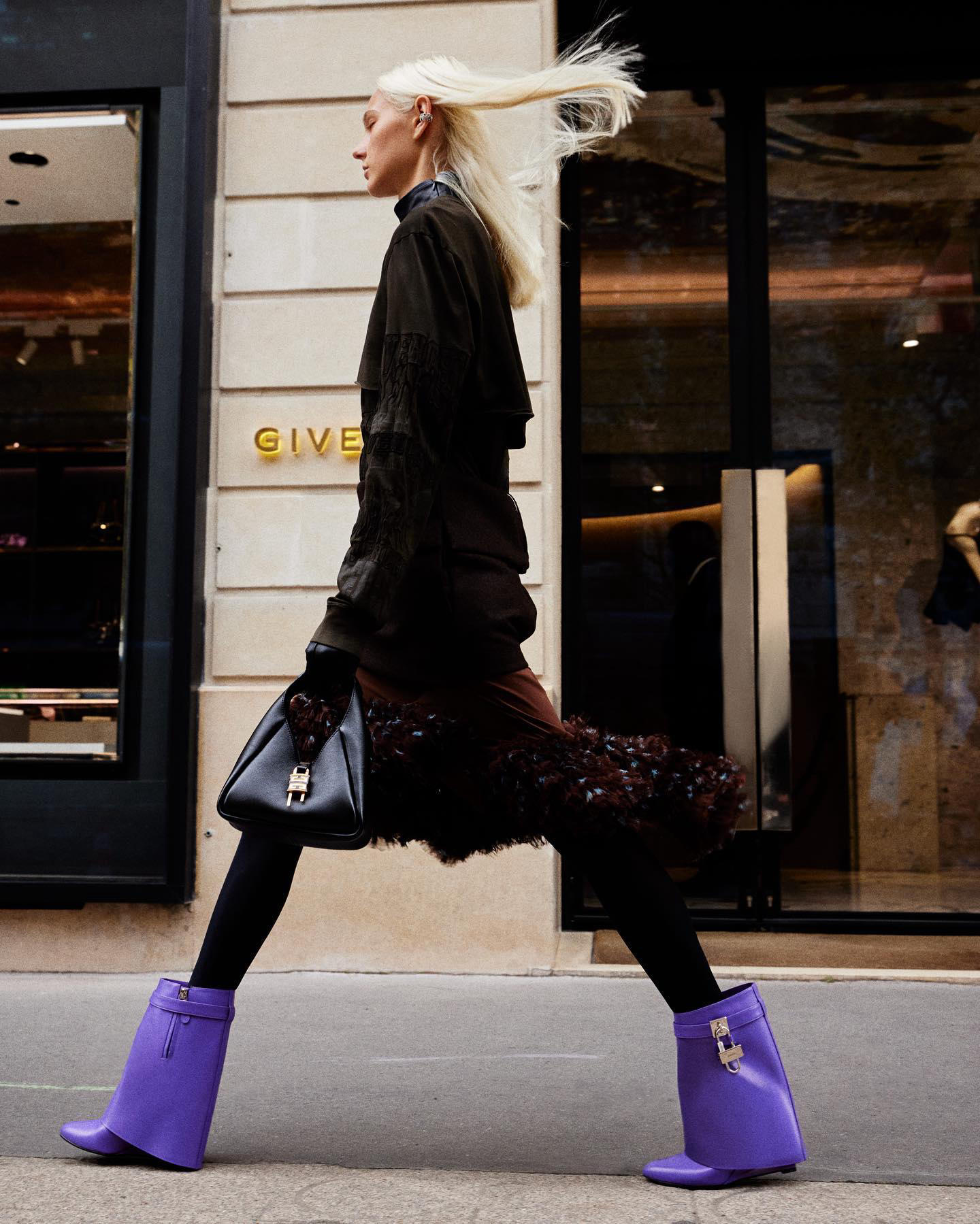 GIVENCHY - new shark lock boots in ultraviolet