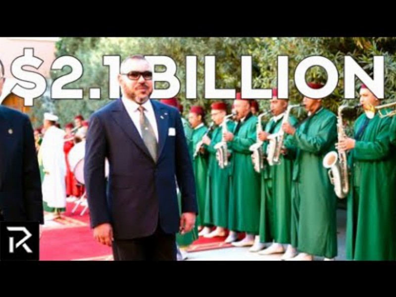 image 0 Inside The $2.1 Billion Life Of The Moroccan King