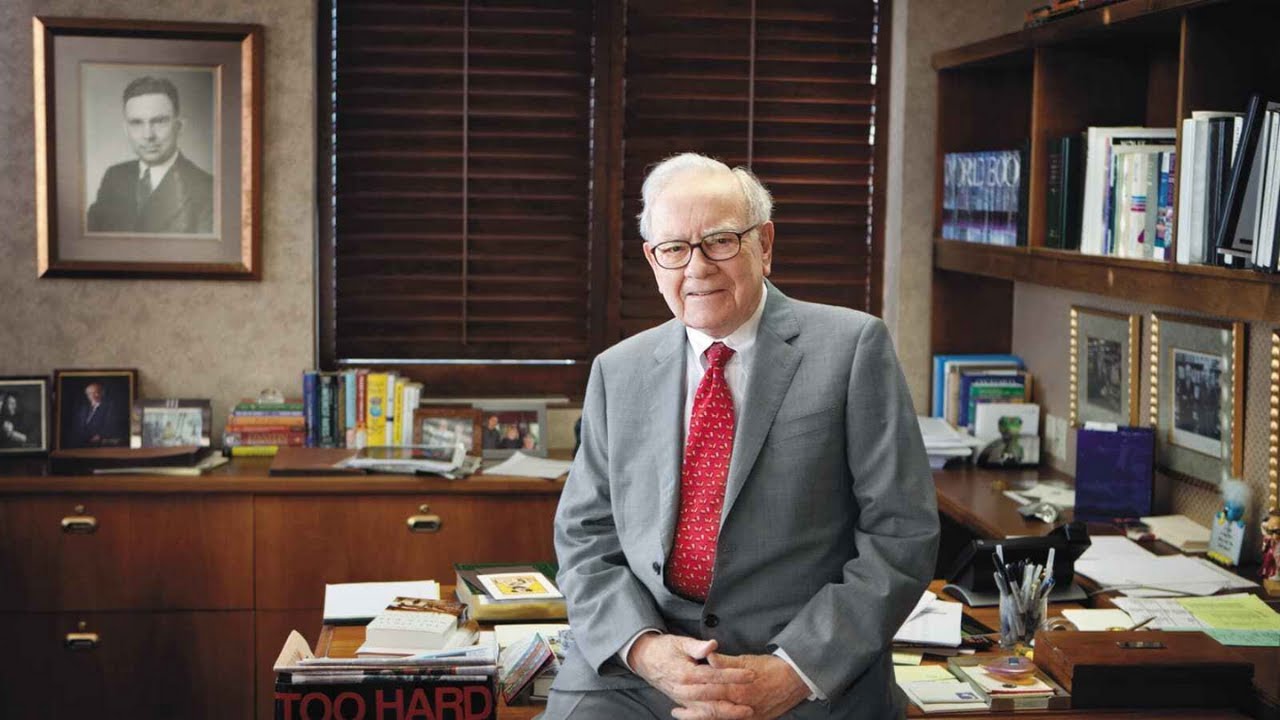 Inside Warren Buffett's $8 Million Homes