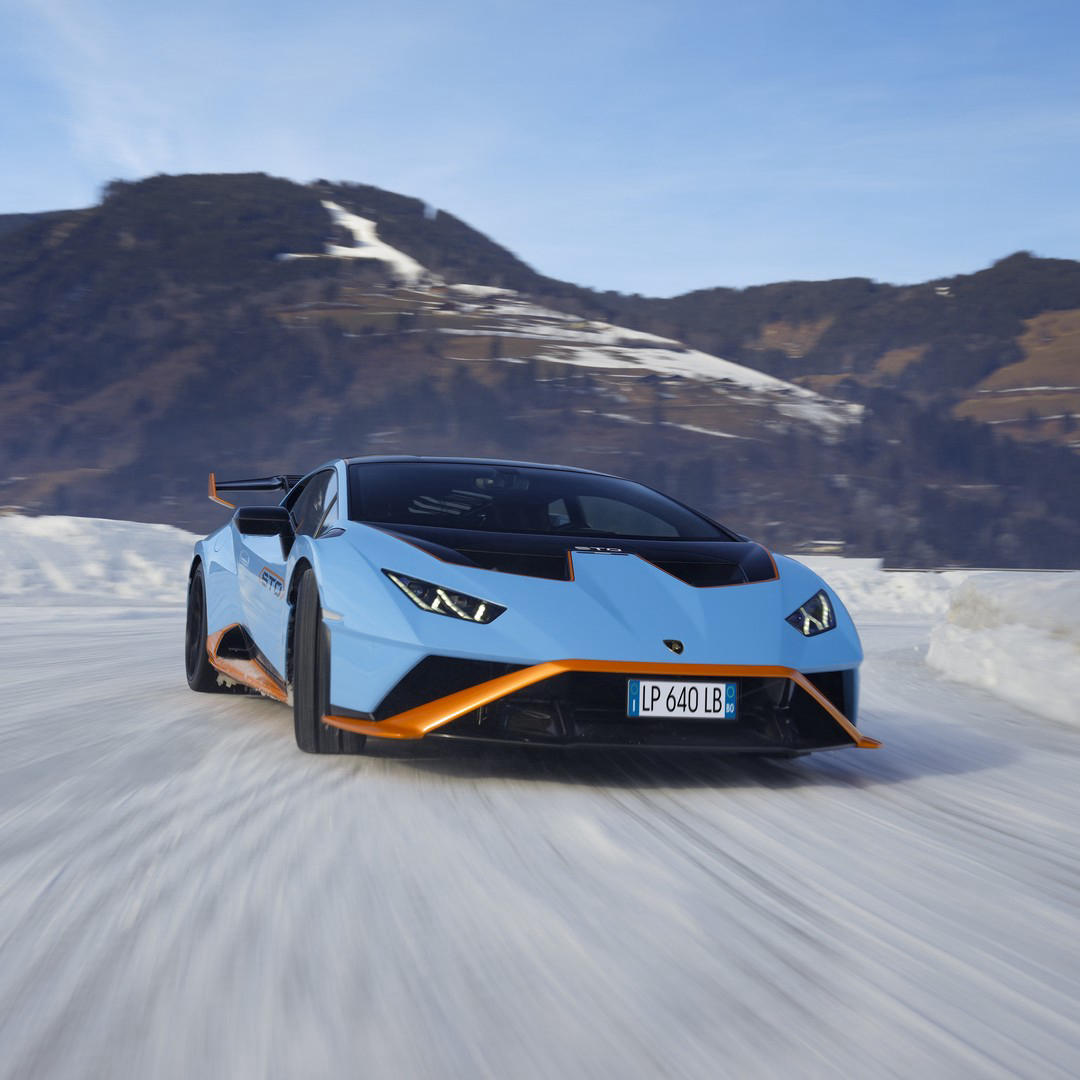 image  1 Lamborghini - When a snowy road becomes your track, each thrill leaves its fresh mark on the ground