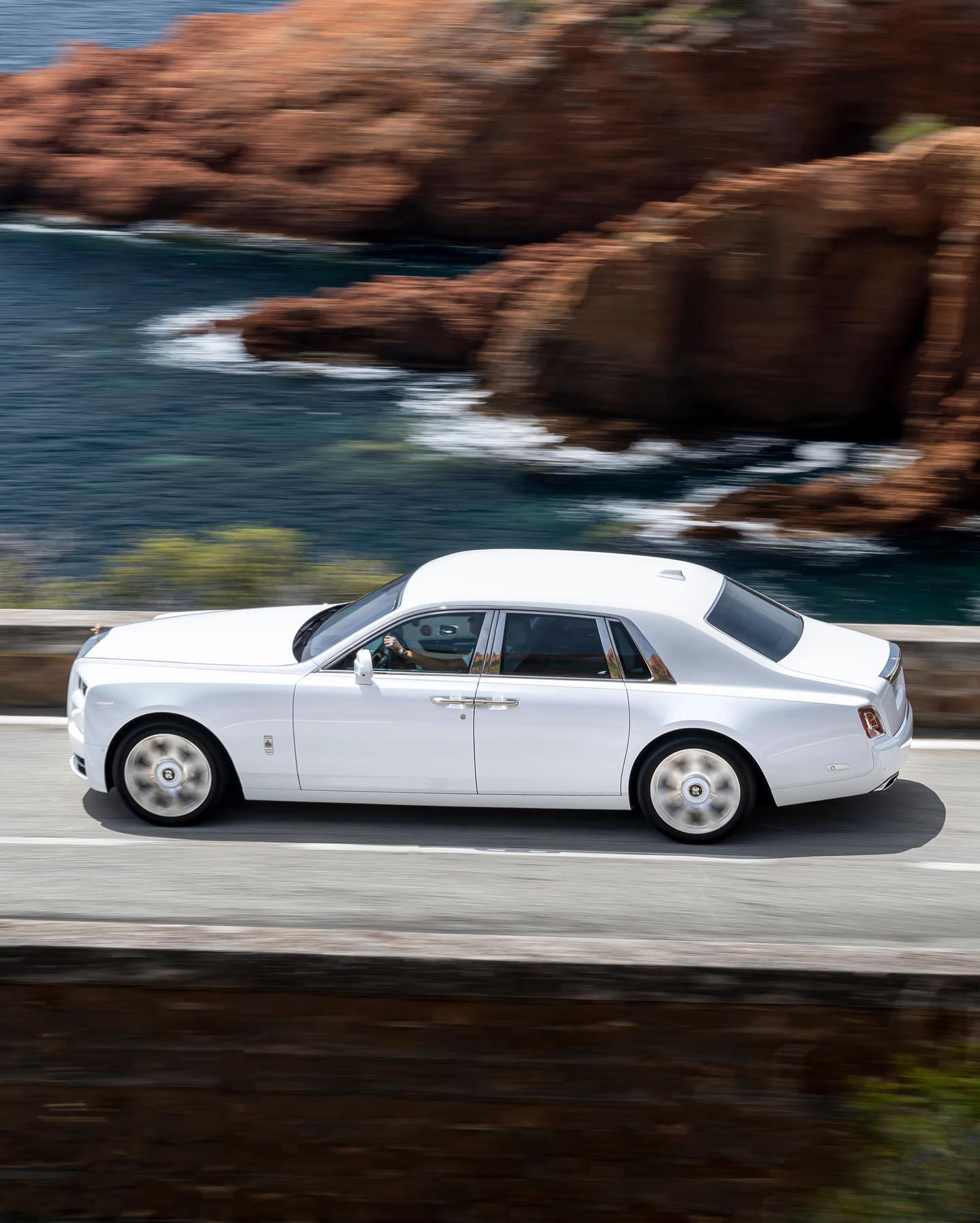 image  1 Rolls-Royce Motor Cars - Projecting elegance and authority, Phantom Series II’s Arctic White exterio