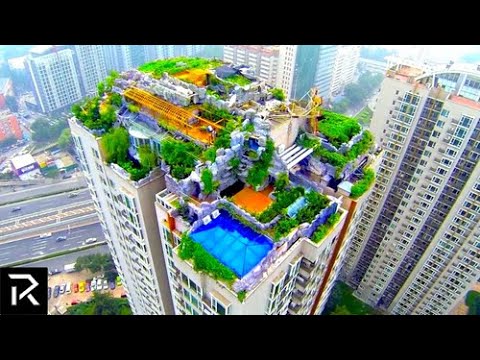 image 0 The Most Ridiculous Mansions In China